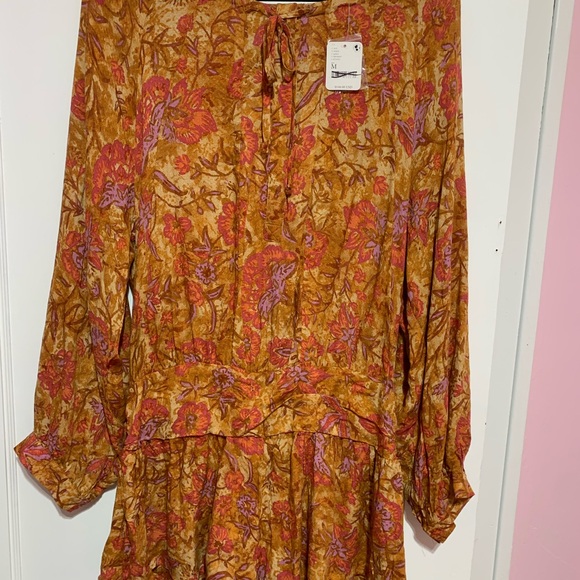 New with tags free people romper
Size medium - Picture 7 of 14